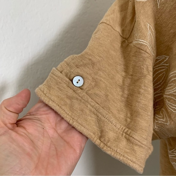 Chicos Womens 100% Linen Embroidered Short Sleeve Top Tan Neutral Lagenlook - Picture 4 of 16